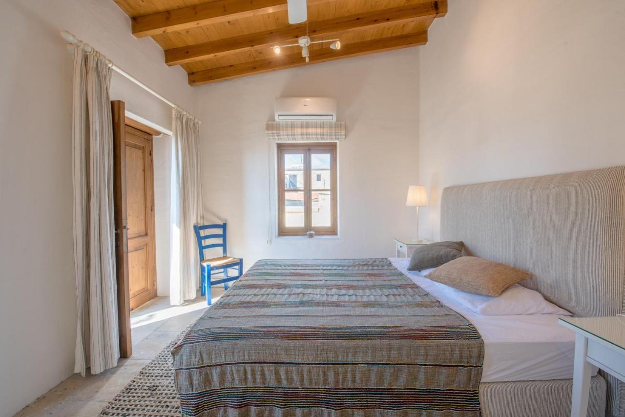The Carob Tree Villa - Rustic Luxury Home With Access To Pool And Restaurant Lárnaca Exterior foto